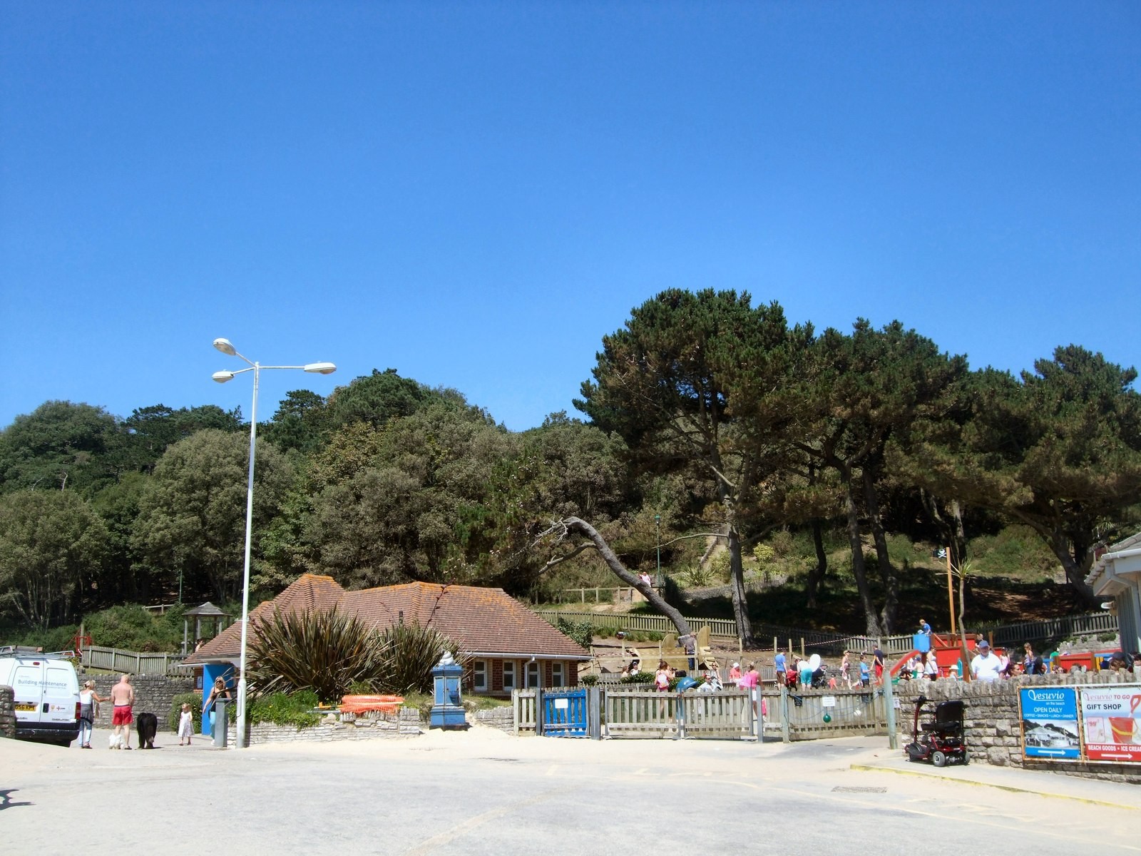 The seafront entrance beneath the wooded slopes at Alum Chine.